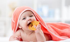 乳痂对宝宝健康的影响